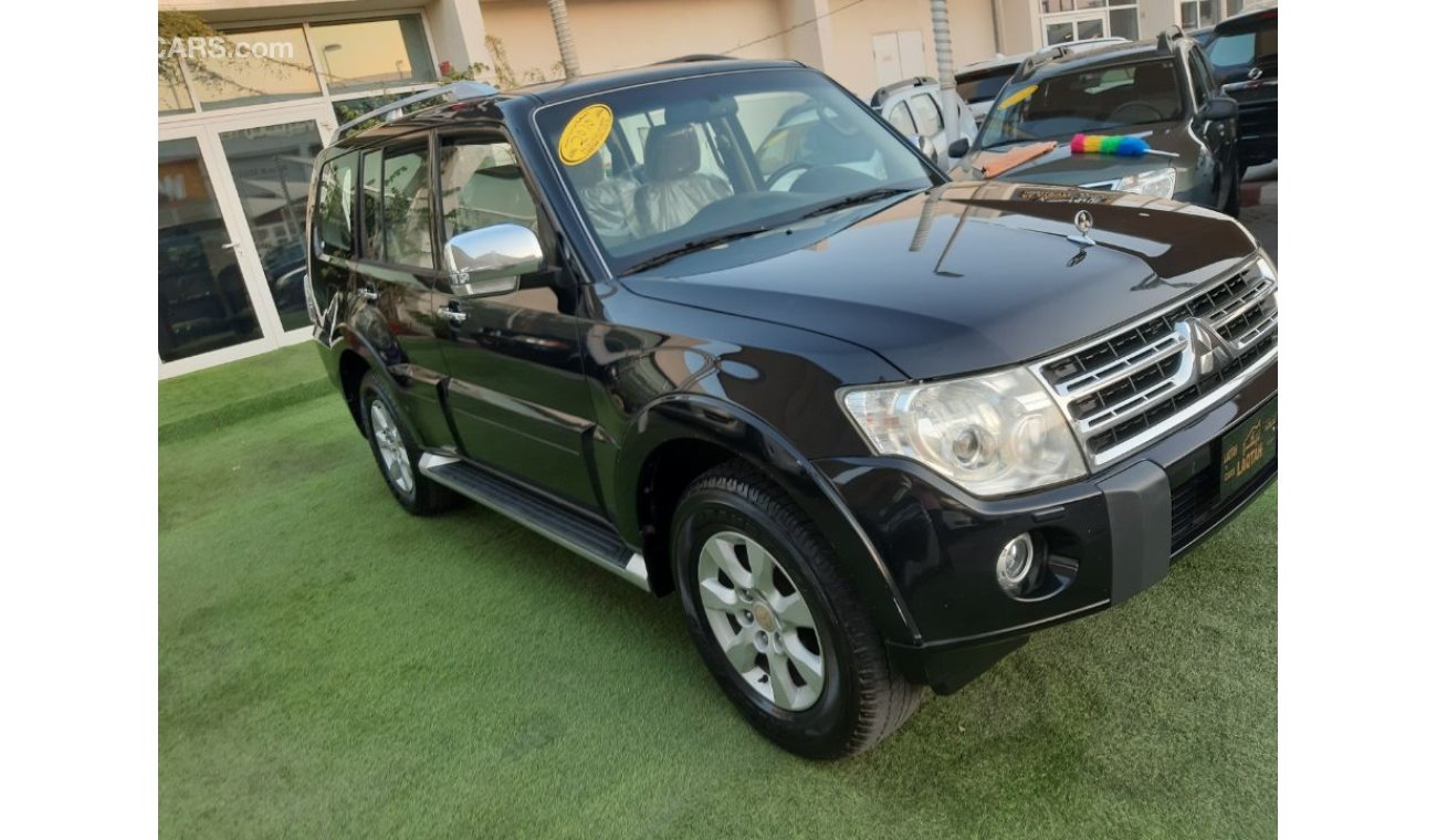 Mitsubishi Pajero Gulf number 1 very excellent 2010 dye agency