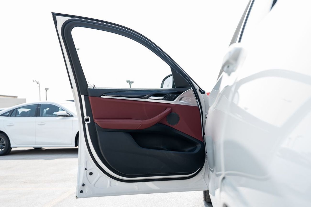 بي أم دبليو iX3 BMW iX3 Leading 2025 Black