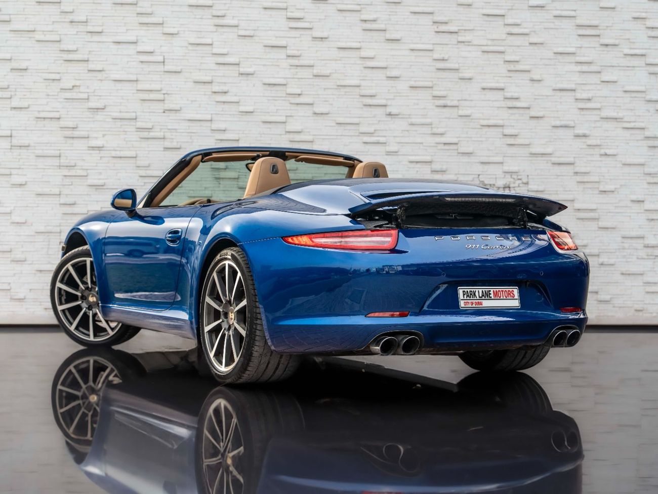 Porsche 911 Carrera 3.4L Convertible