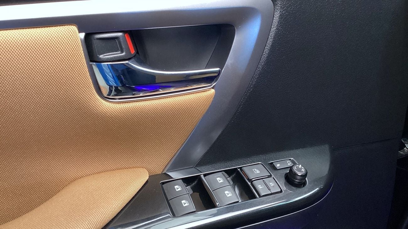 تويوتا فورتونر GXR | شامل الضمان | 0 ﺪﻔﻋﺓ ﺃﻮﻟﻯ