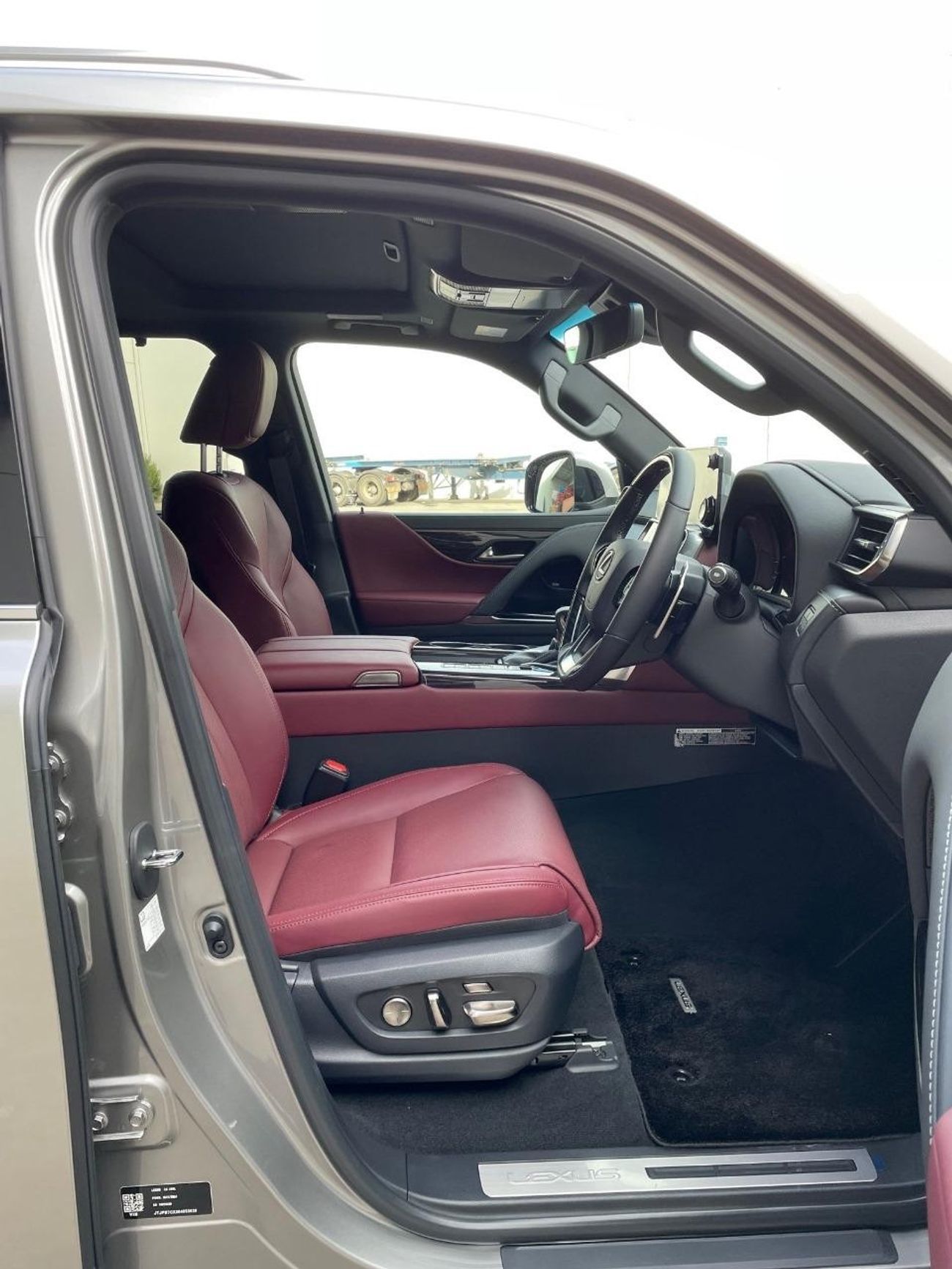 Lexus LX 600 Brand New RIGHT HAND DRIVE