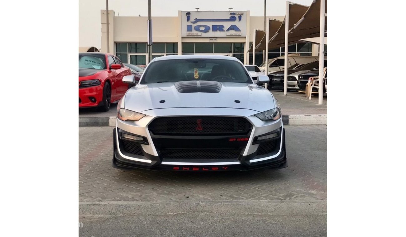 Ford Mustang GT Premium full option