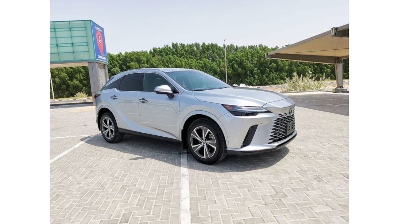Used Lexus RX350 - 2023 - Silver 2023 for sale in Sharjah - 775699