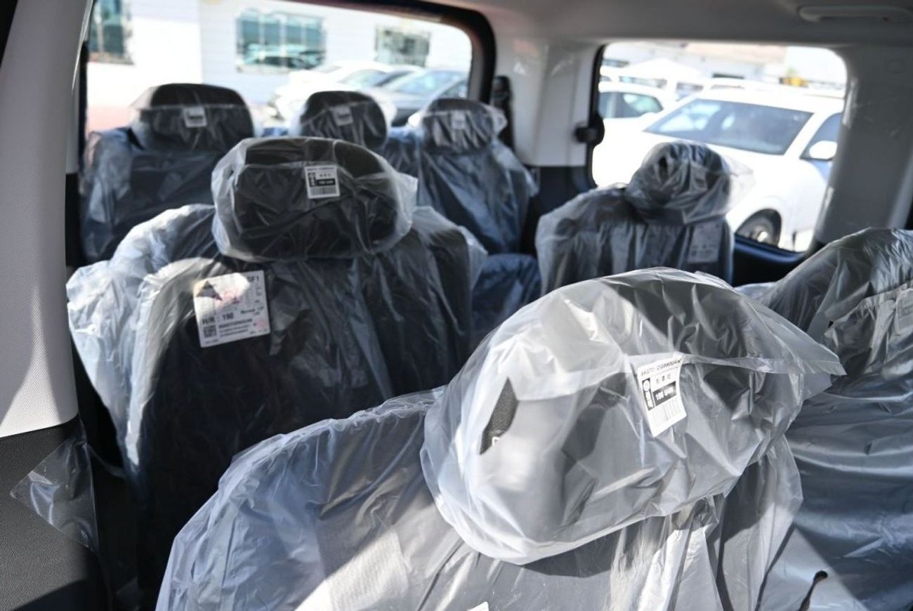 هيونداي ستاريا هيونداي ستاريا 3.5 لتر بنزين ، واجن ، دفع أمامي ، 5 أبواب ، مثبت السرعة ، كاميرا خلفية ، دي في دي ،