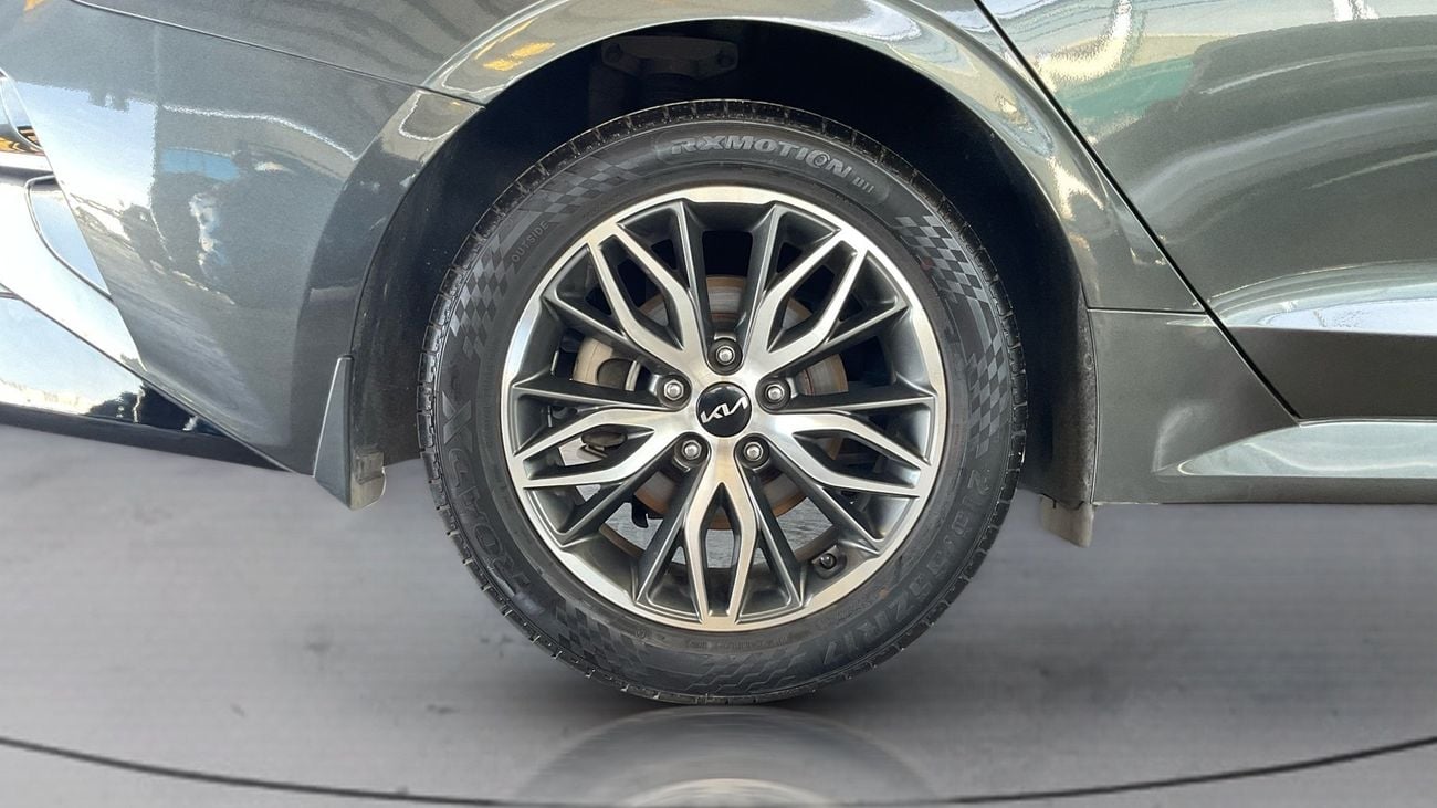 كيا K5 2.0 LX 2WD AUTO | شامل الضمان | 0 ﺪﻔﻋﺓ ﺃﻮﻟﻯ