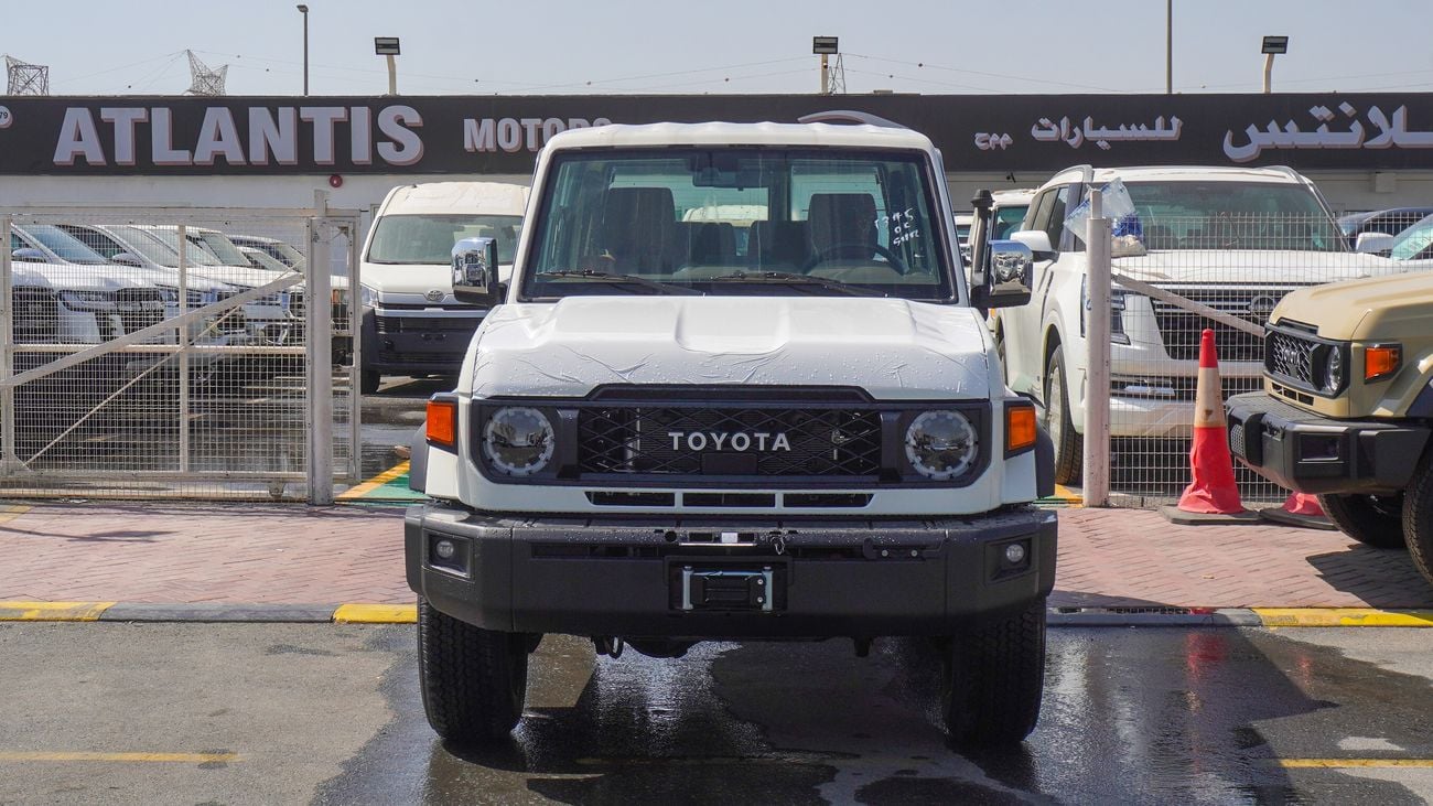 تويوتا لاند كروزر 70 4.0L V6 Oman Specs