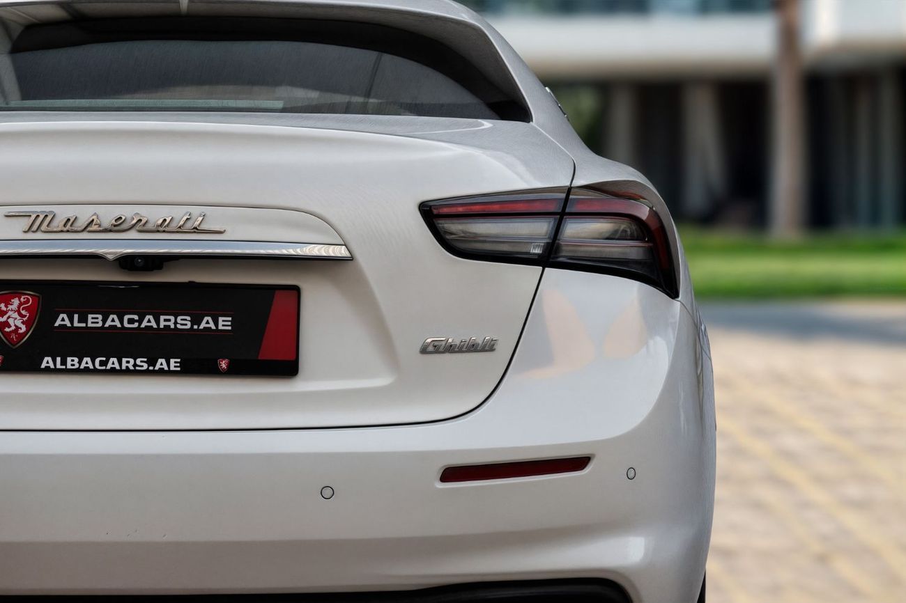 مازيراتي جيبلي GranLusso | 2,546 P.M  | 0% Downpayment | Amazing Condition!