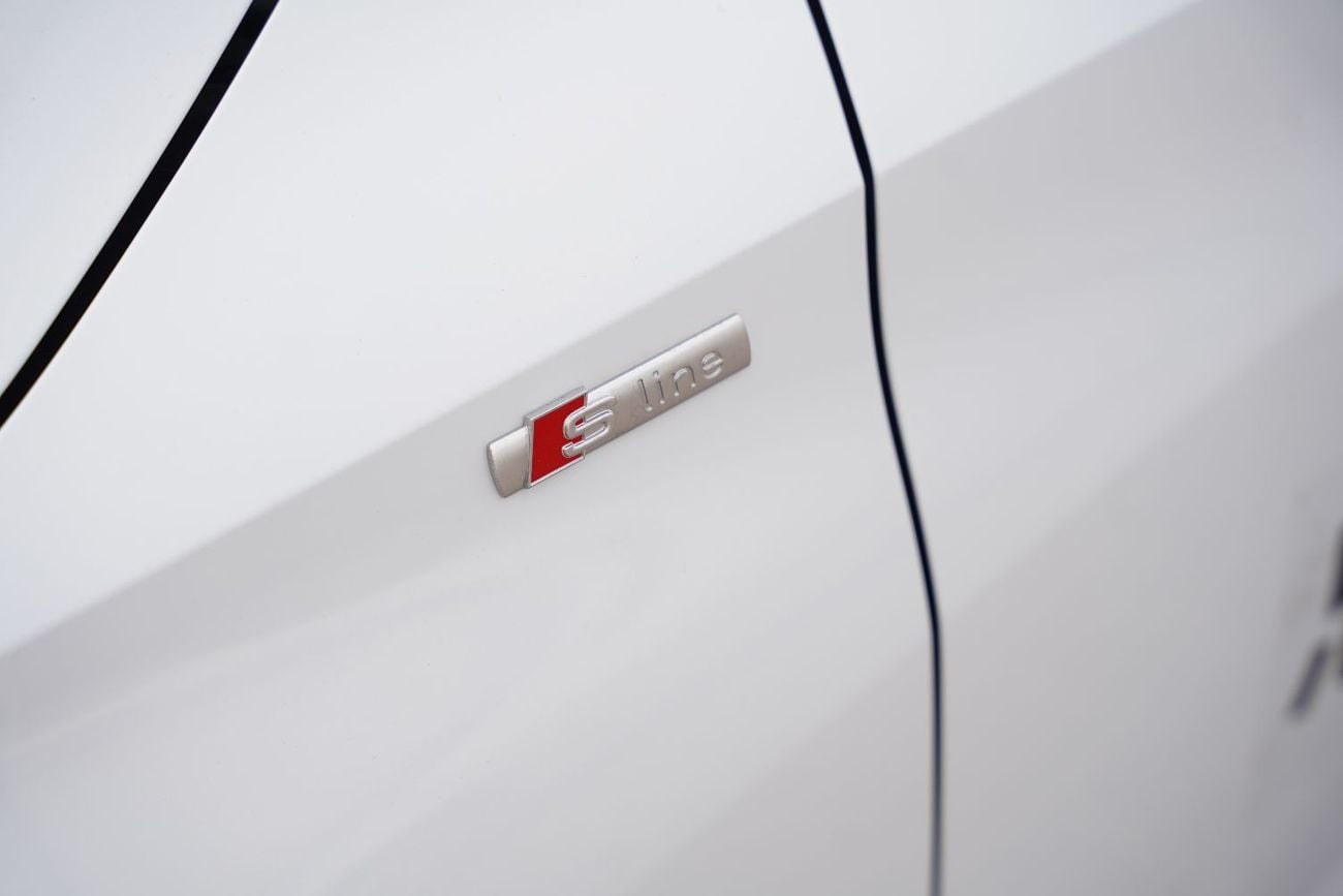 Audi A3 35 TFSI 2026 Audi A3 Sportback 35TFSI Flying Spur Premium Specifications