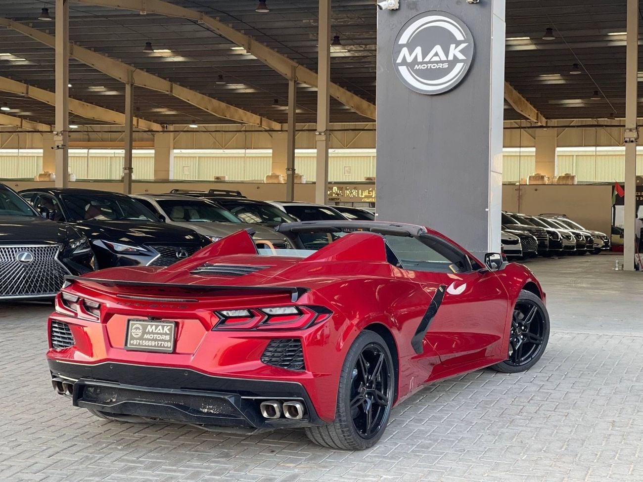 Chevrolet Corvette 1LT 6.2L (490 HP) Convertible C8 STINGRAY/ 6.2L V8 / CONVERTIBLE / LOW MILEAGE / FULL OPTION /BIG SC