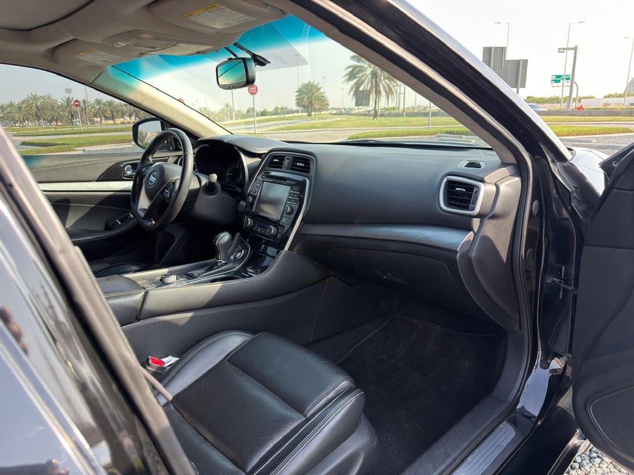 Nissan Maxima