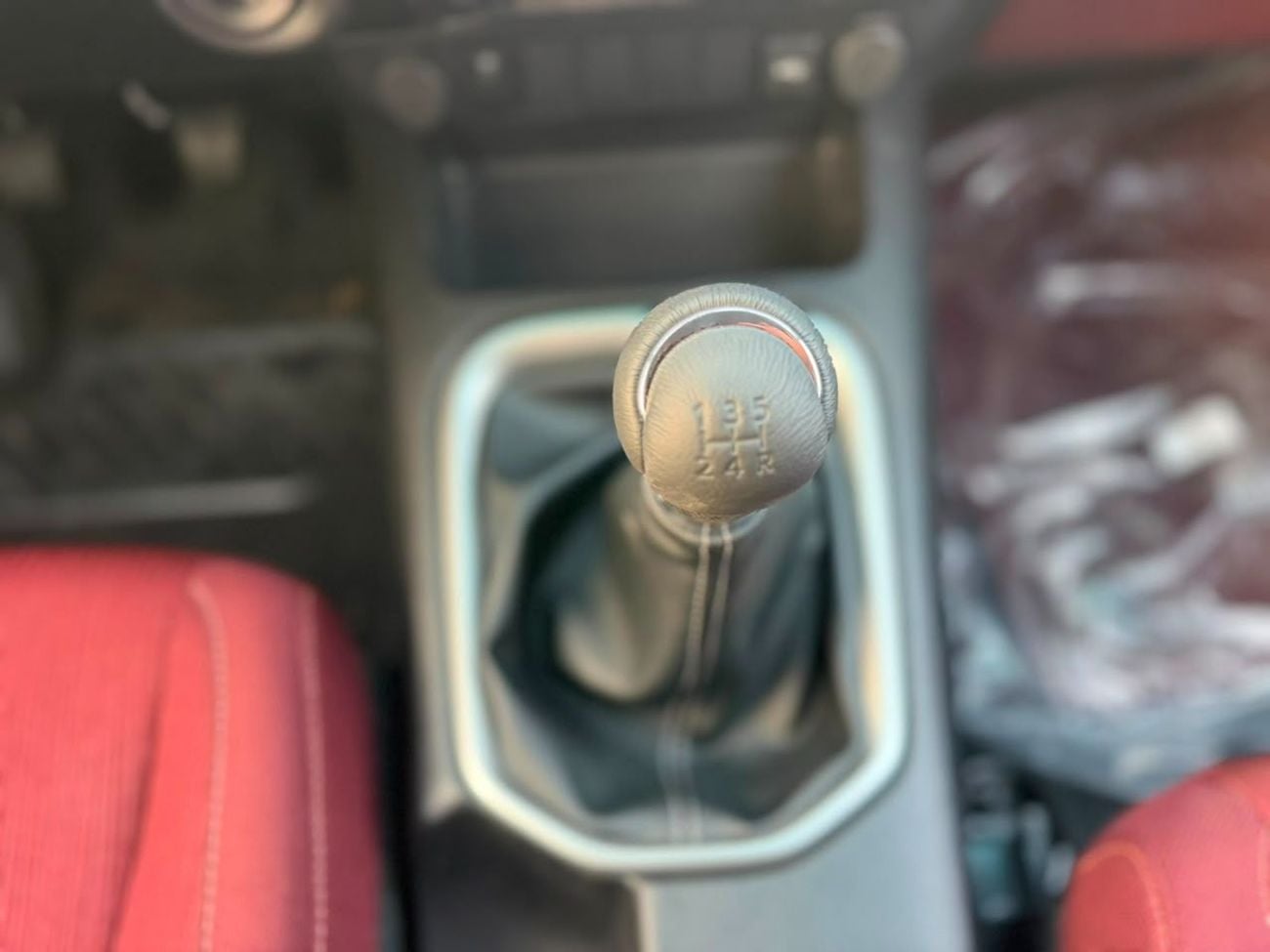 Toyota Hilux GLX FULL PUSH START MANUAL