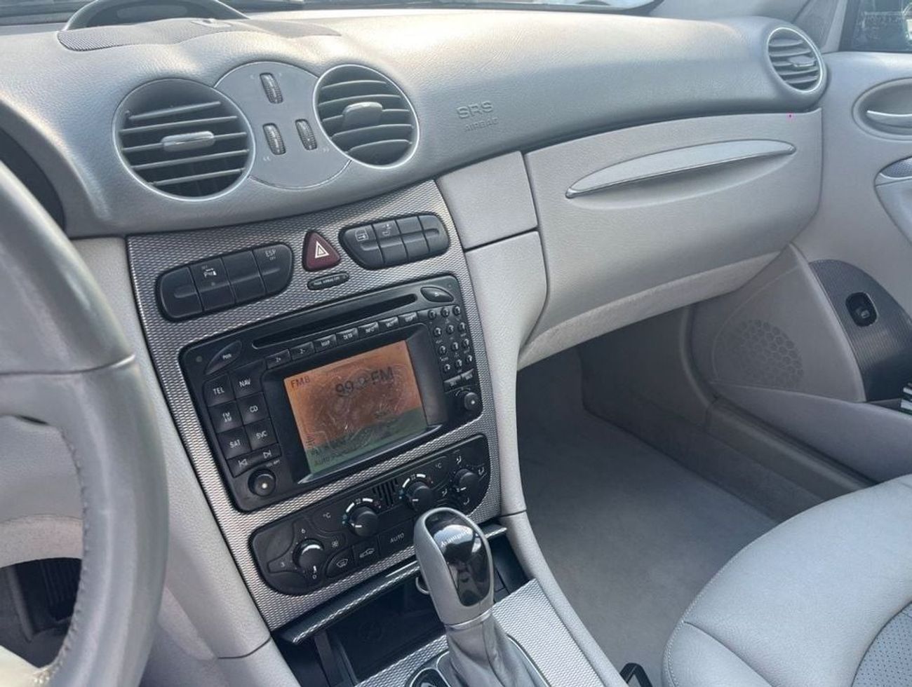 Mercedes-Benz CLK 320