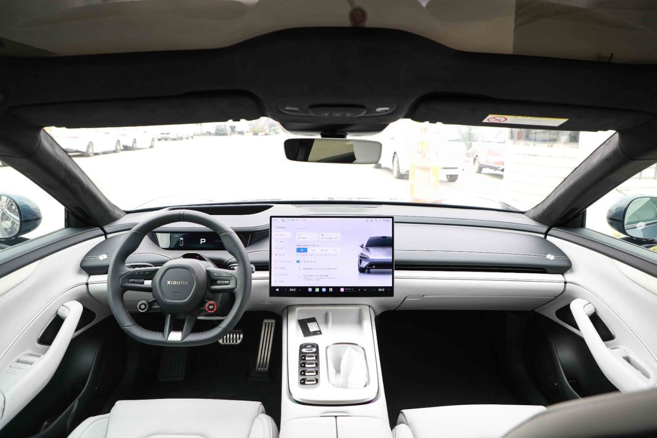 شاومى SU7 2025 Xiaomi SU7 Max 20" Wheels - White Inside Grey