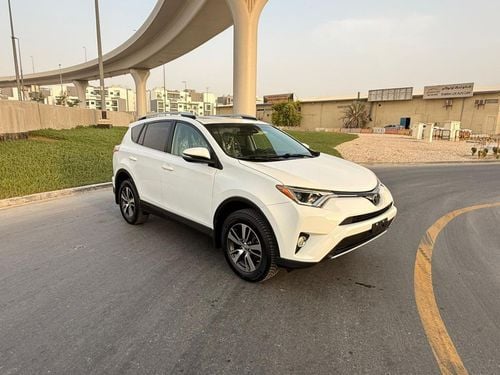 Toyota RAV4 VXR XLE