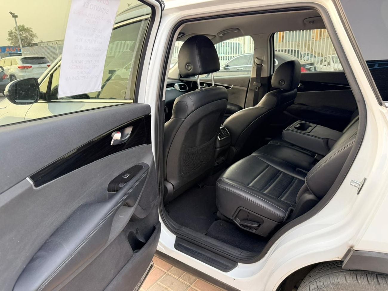Kia Sorento 2019 KIA SORENTO 3.3L EX White READY 7 LEADER SEATS  5XYPH4A51KG460922