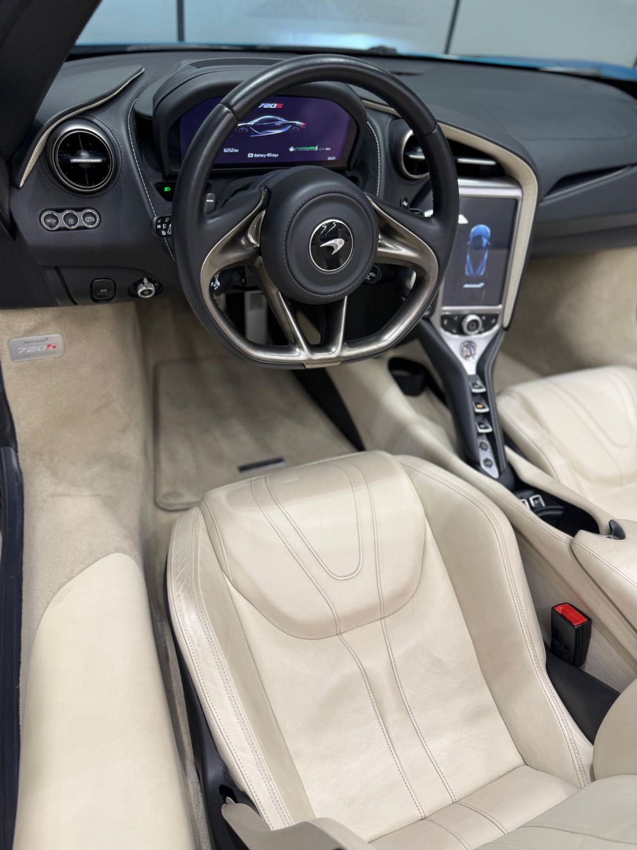 مكلارين 720S GCC Specs | Full Service History | Under Warranty