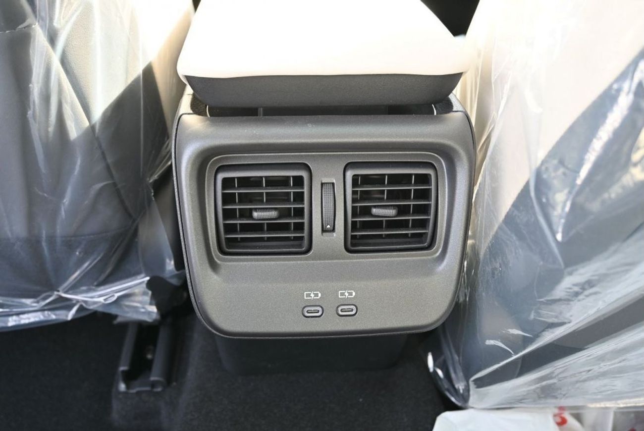 تويوتا كراون تويوتا كراون 2.5 لتر هايبرد، سيدان، دفع أمامي، 4 أبواب، لون أبيض، موديل 2023