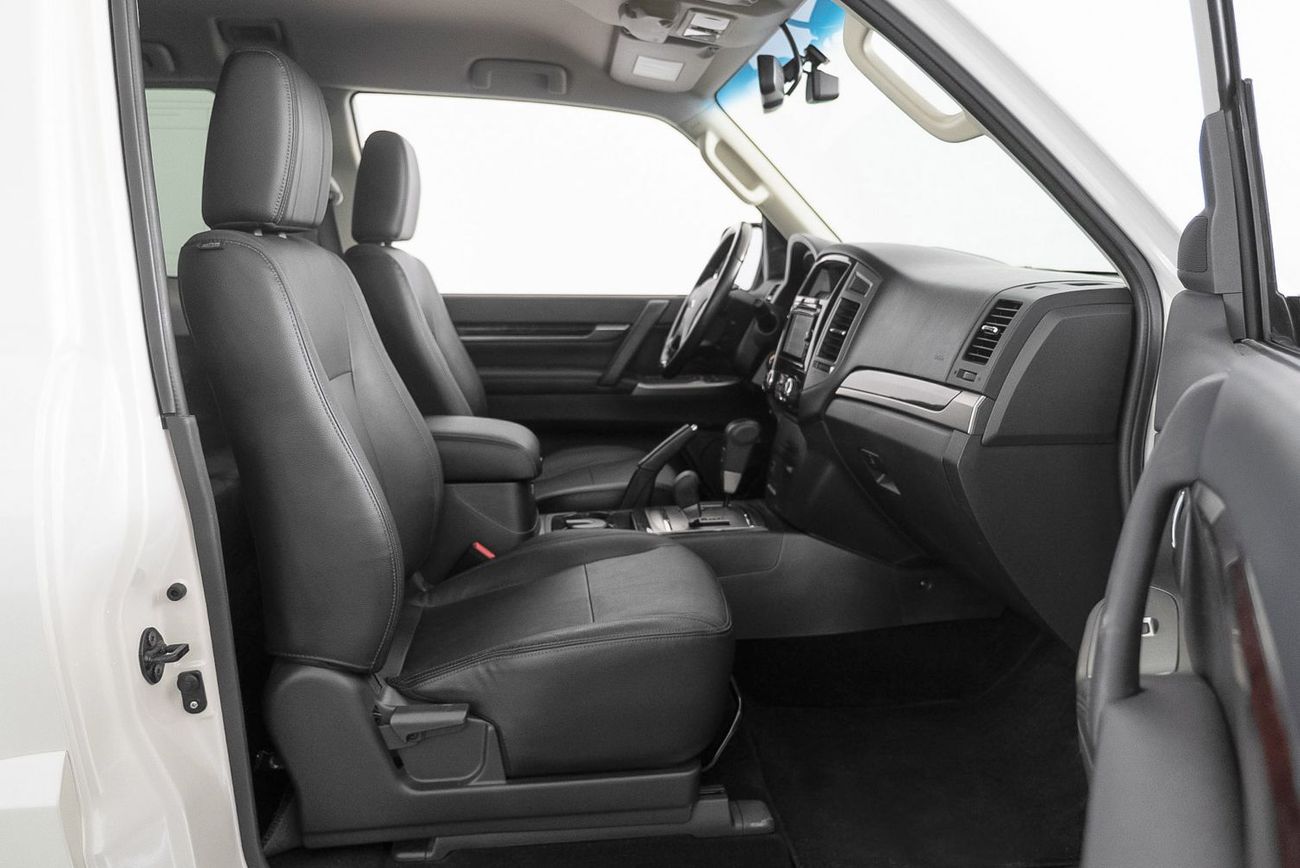 Mitsubishi Pajero GLS 3.8L