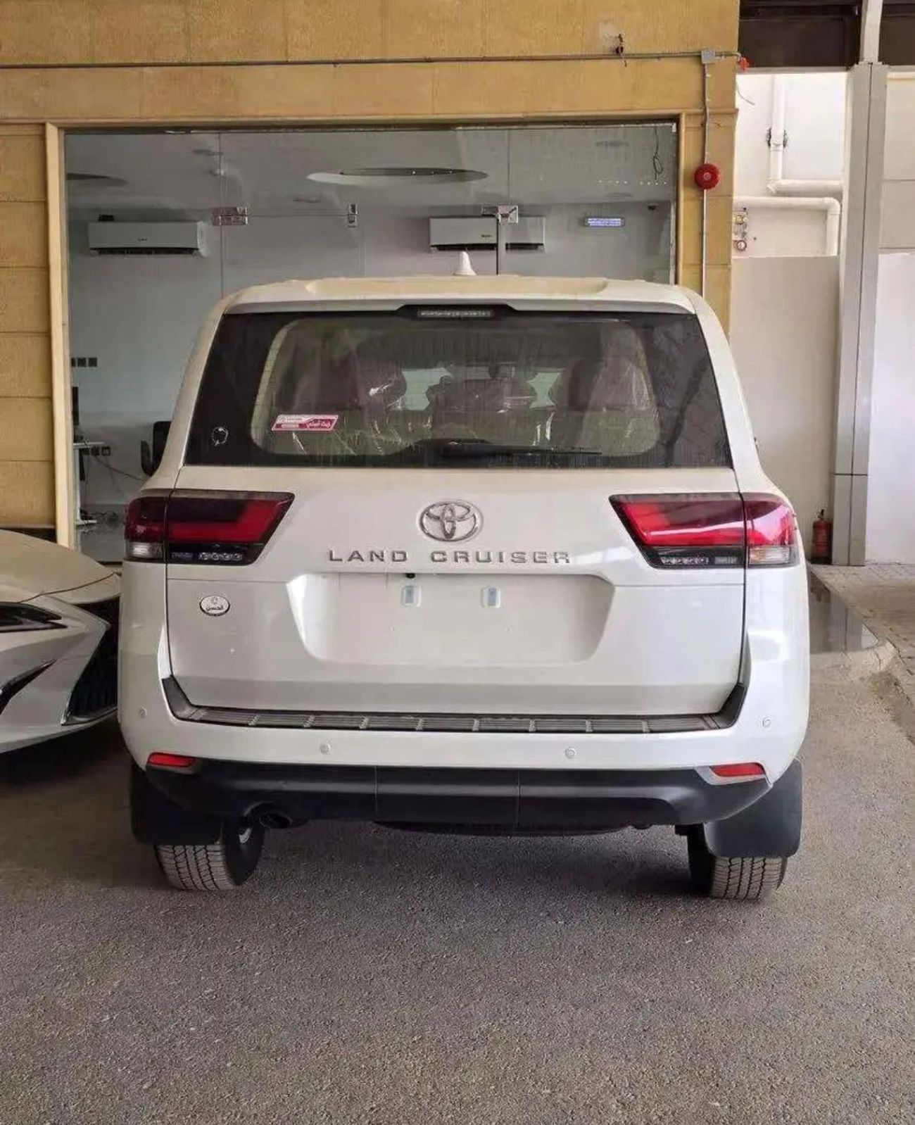 تويوتا لاند كروزر GX 3.3L