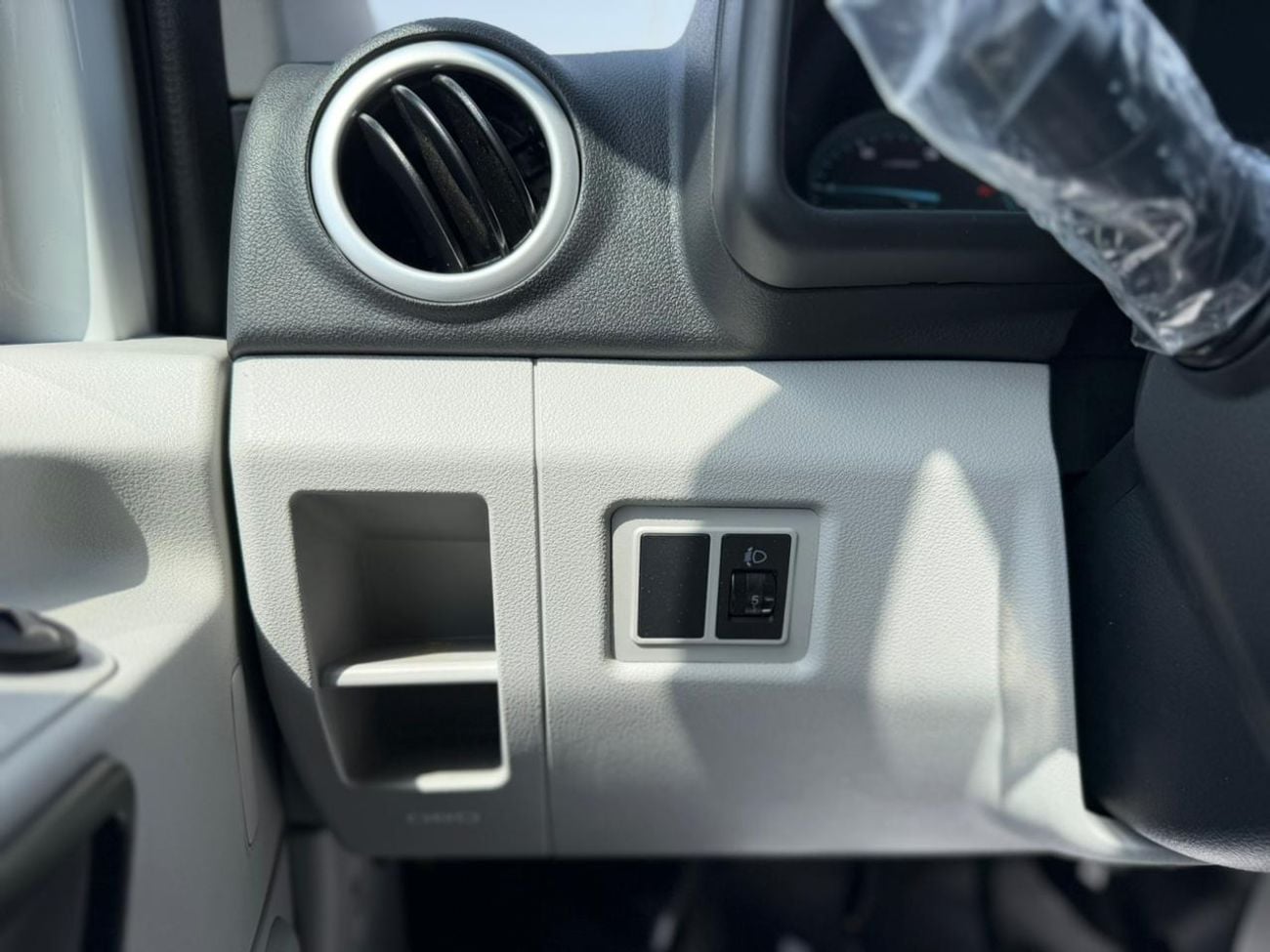 JAC Sunray 2.8L DIESEL 16 SEATS 2026 MODEL