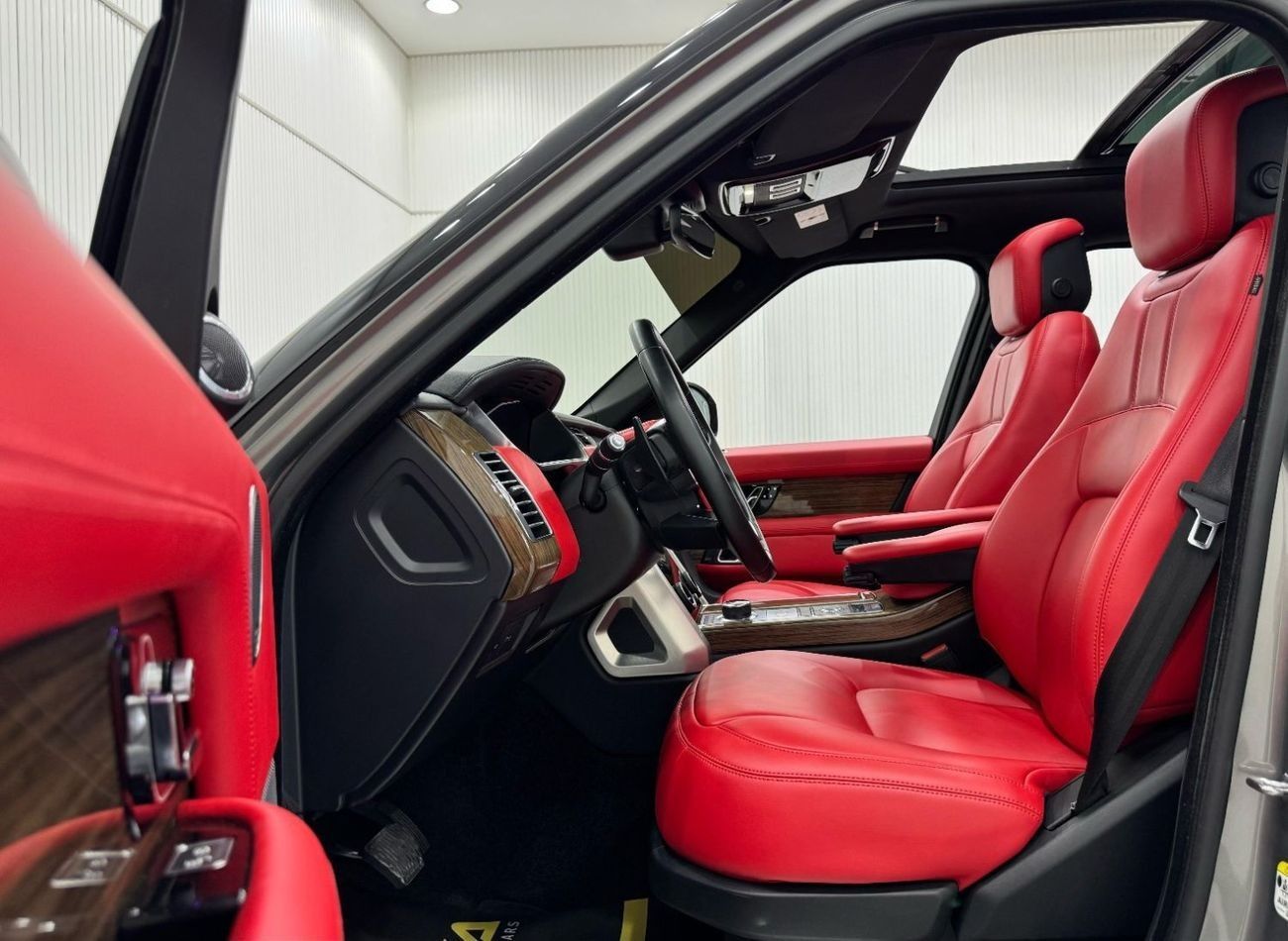 لاند روفر رينج روفر Vogue HSE 3.0L (340 HP) 2019 Range Rover Vogue HSE V6, Warranty, Full Service History, Excellent Con