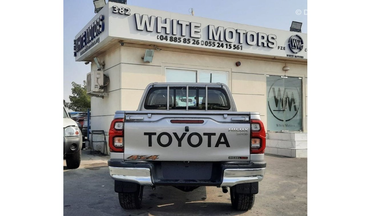 تويوتا هيلوكس TOYOTA HILUX DISEL 2.4L FULL OPITON