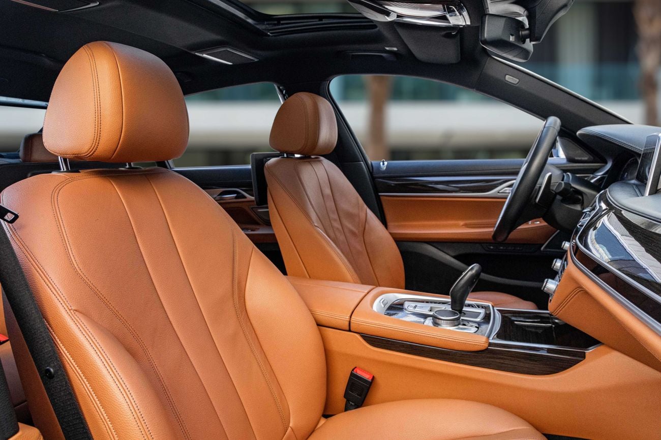 بي أم دبليو 730Li 730Li | 2,938 P.M | 0% Downpayment | LOW KMS! | WARRANTY!