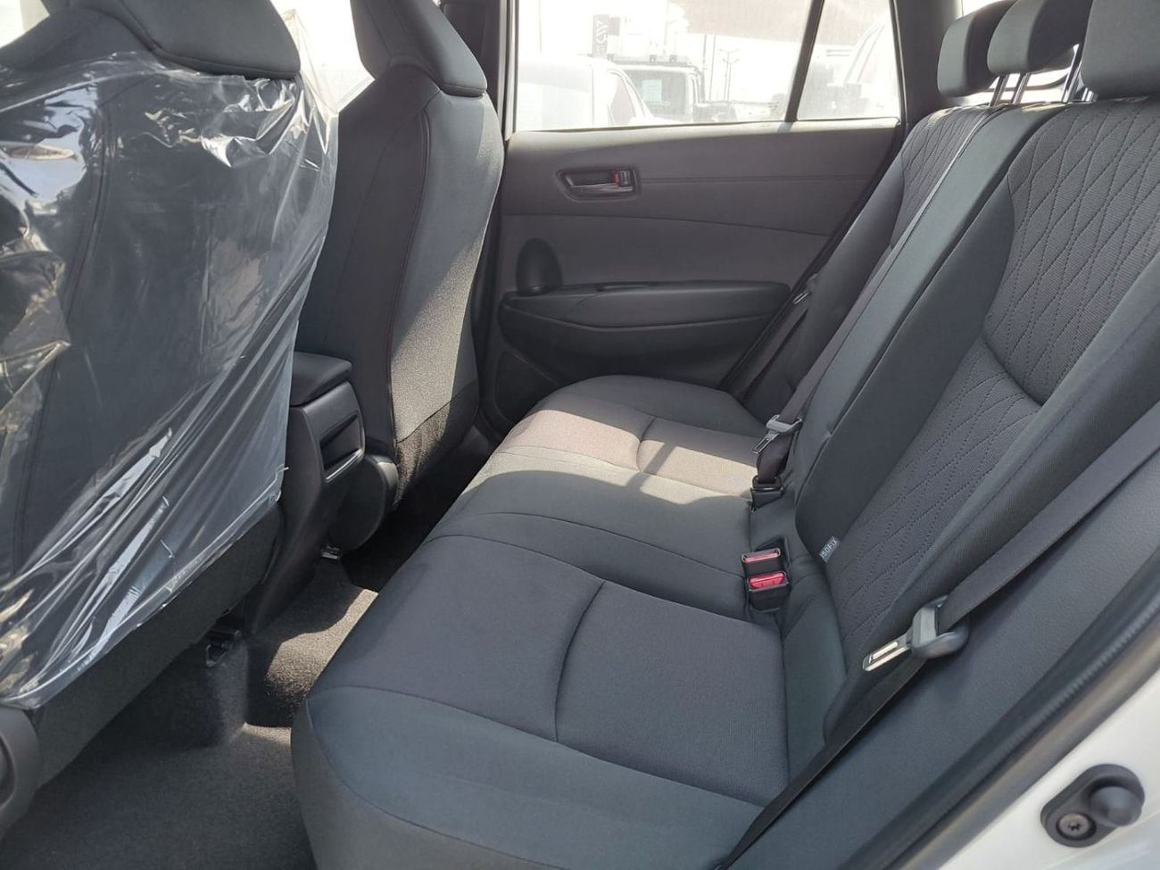 تويوتا كورولا كروس LTD HEV Hybrid (E-CVT) 2.0L