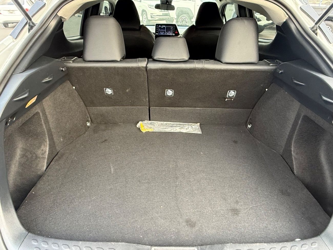 Toyota CHR LIMITED,LEADER SEAT,PUSH START, STICKER 2023 MODEL