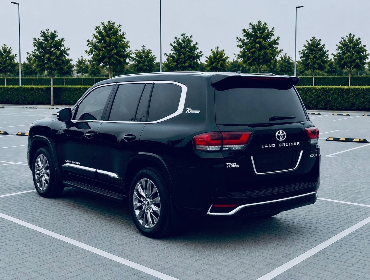 Toyota Land Cruiser GXR Toyota landcuriser V6 2017 upgrade inside & outside 2025 full option