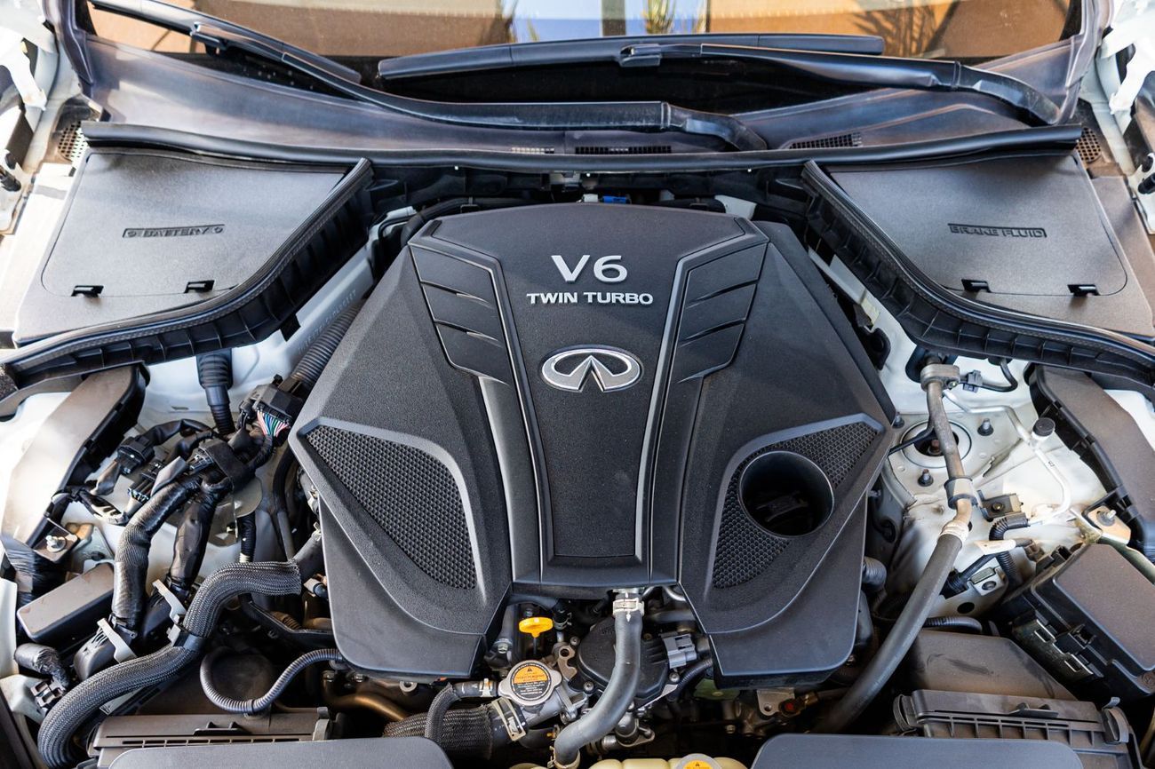 Infiniti Q50 Luxe 3.0L