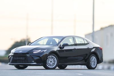 تويوتا كامري Toyota Camry LE 2025  | Hybrid | Best Export Price |