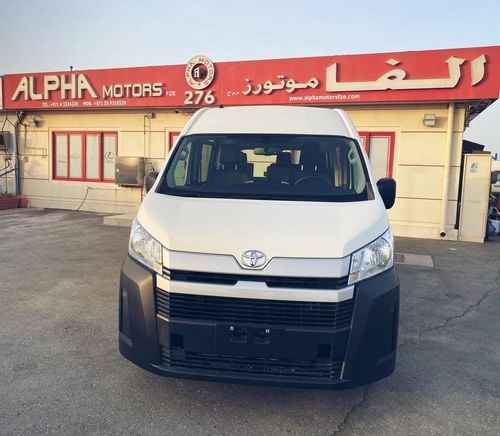 Toyota Hiace Commuter 2.8L