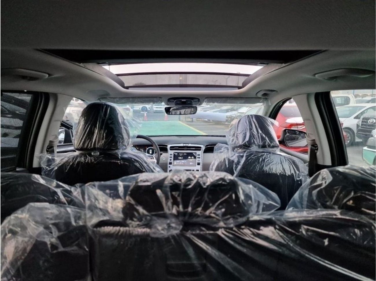 هيونداي توسون HYUNDAI TUCSON 1.6L FULL OPTION LEATHER SEATS, POWER SEATS, PANORAMIC SUNROOF, AUTO TRUNK , REAR CAM