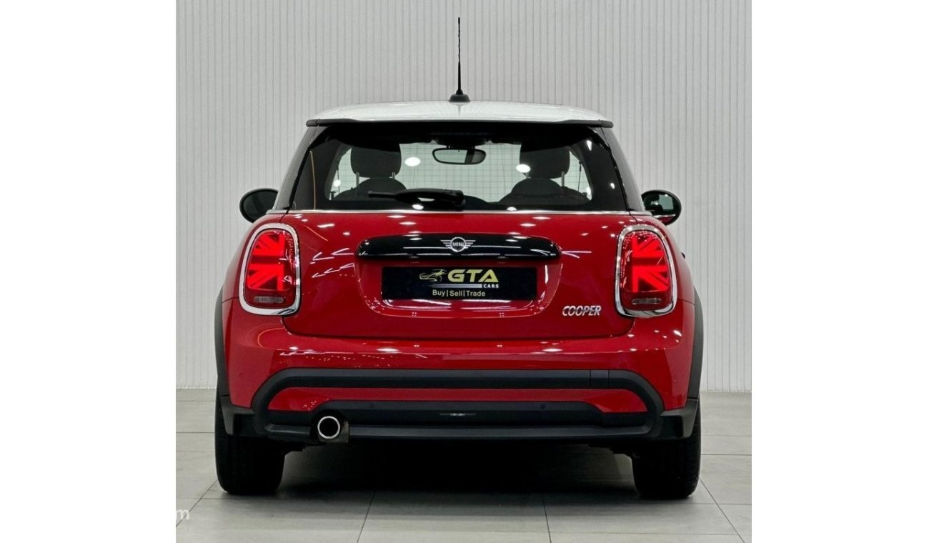 Mini Cooper STD 2022 Mini Cooper 2DR Hatchback, Nov 2024 Mini Warranty + Service Pack, FSH Agency, GCC