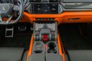 لامبورغيني اوروس Lamborghini Urus SE | Slightly Used | 700 km | ARANCIO XANTO Color | 2025