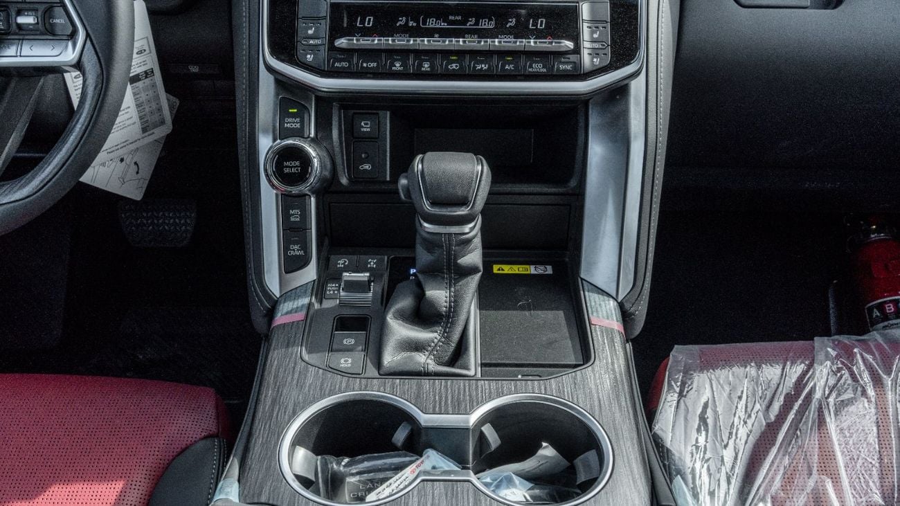 Toyota Land Cruiser 2026 Toyota Land Cruiser VXR 3.5L AT Petrol (Black-Red) Omani