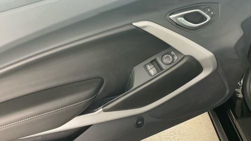 Chevrolet Camaro 1LT 3.6L (355 HP) 1LT | Guaranteed Warranty | 0 Down Payment