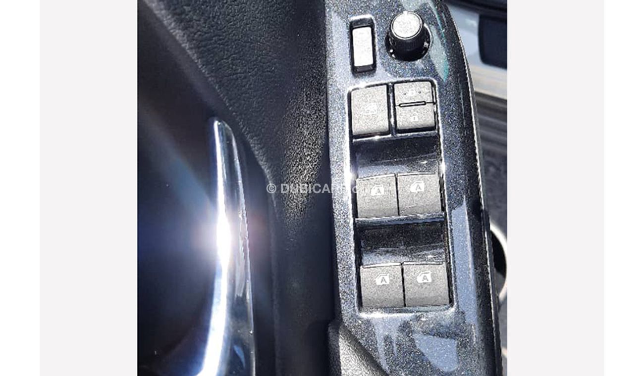 Toyota Hilux 4x4 D/C 2.8L DSL A/T - ADVENTURE - 23YM - WHT_BLK (FOR EXPORT)