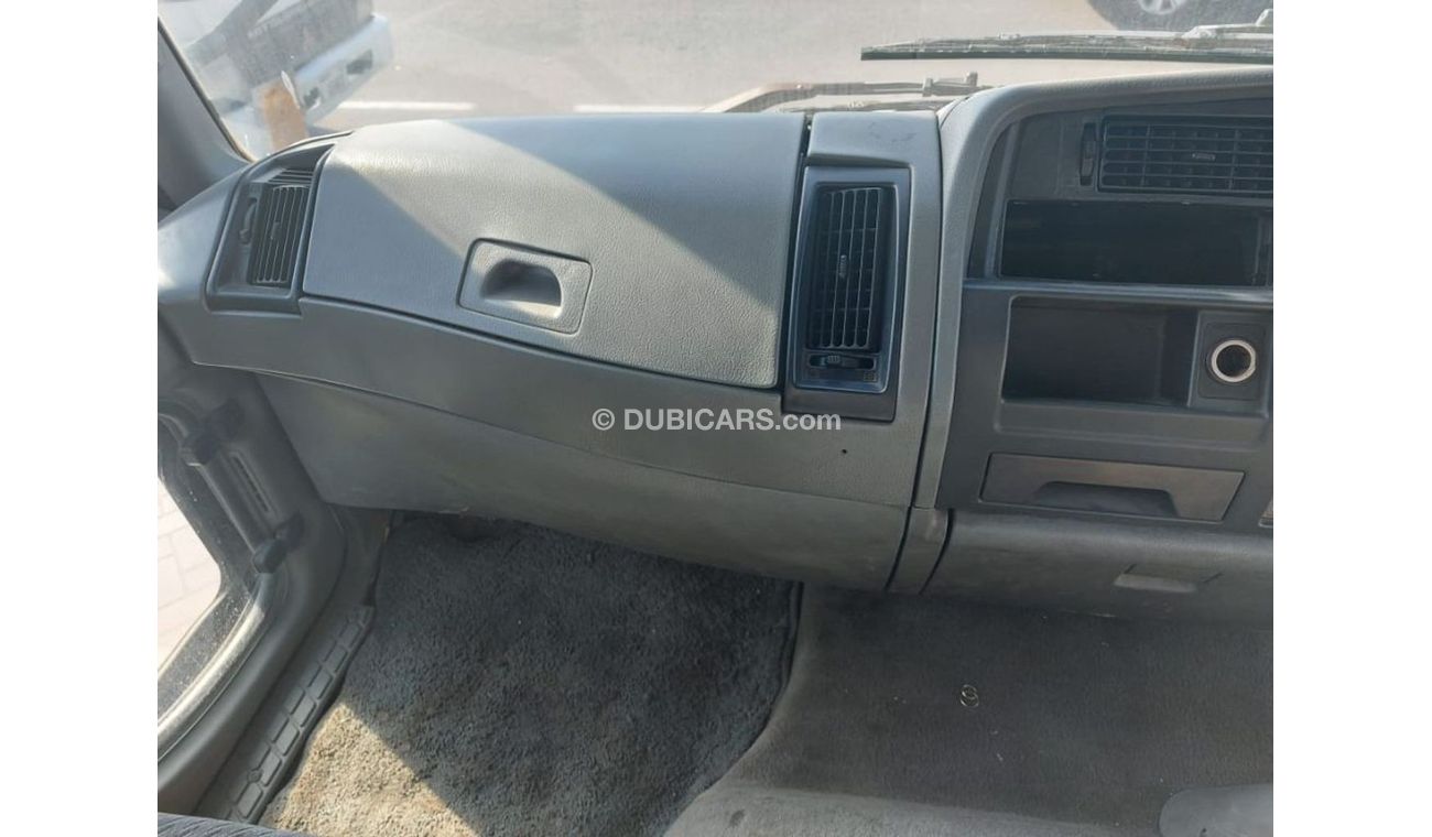 Mitsubishi Fuso Canter Fighter 6D17, 4 Ton, 3 Booms, Crane 8.2L (Export Only)