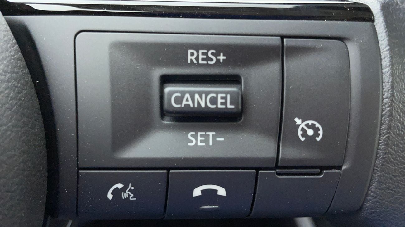 نيسان إكس تريل S 4WD 3RD ROW 2.5 | بدون دفعة مقدمة | اختبار القيادة في المنزل