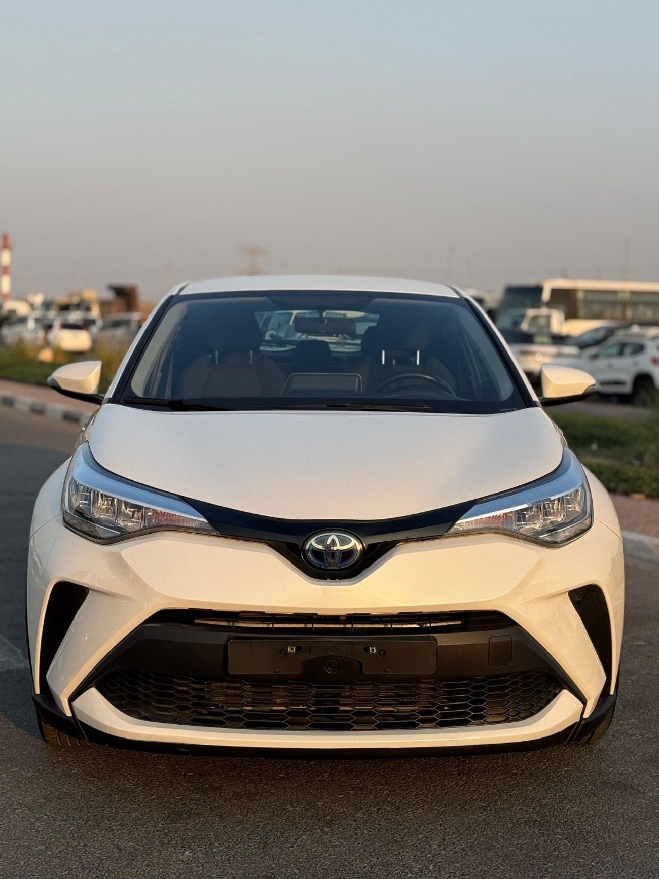 تويوتا CHR Hybrid TOYOTA CHR XLE