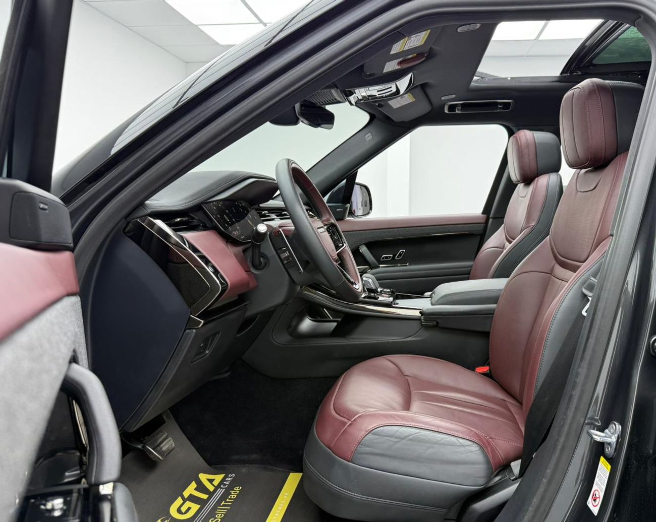 لاند روفر رينج روفر سبورت Dynamic SE P400 3.0L 2023 Range Rover Sport ,Warranty ,Excellent Condition ,Canadian Specs