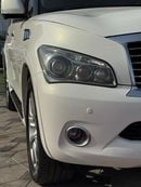 Infiniti QX80 LUXURY