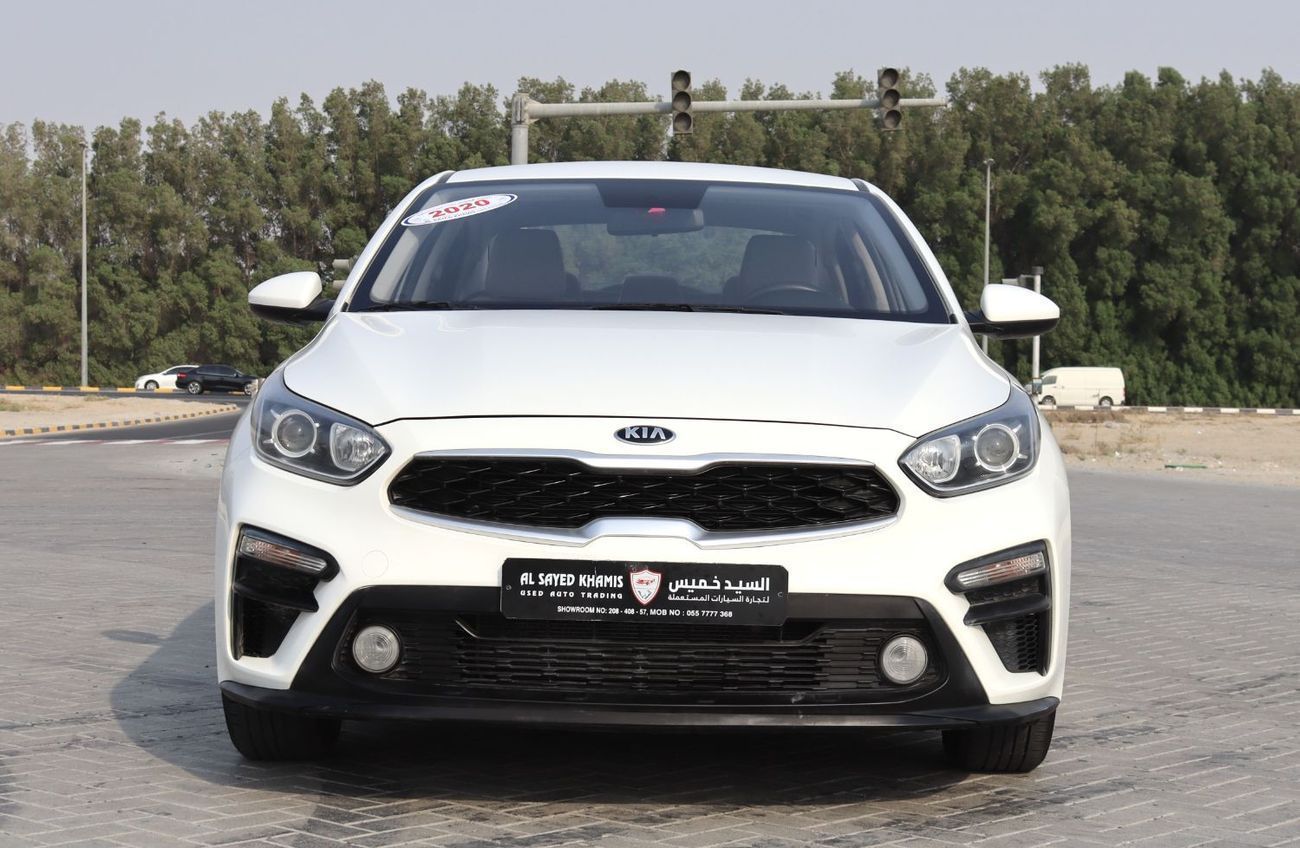 Kia Cerato LX 1.6L Sedan 2020 Kia Cerrato GCC model 2020, accident-free, in excellent condition, with a mileage
