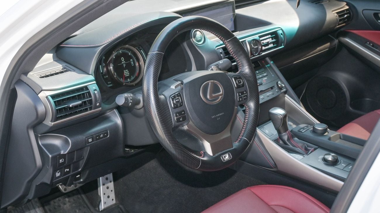 لكزس IS 350