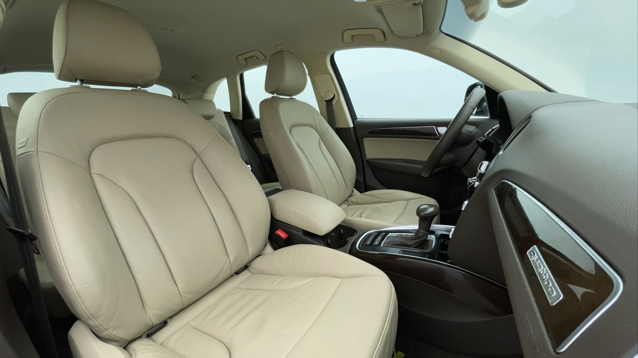 Audi Q5 40 TFSI QUATTRO 2 | Under Warranty | Inspected on 150+ parameters