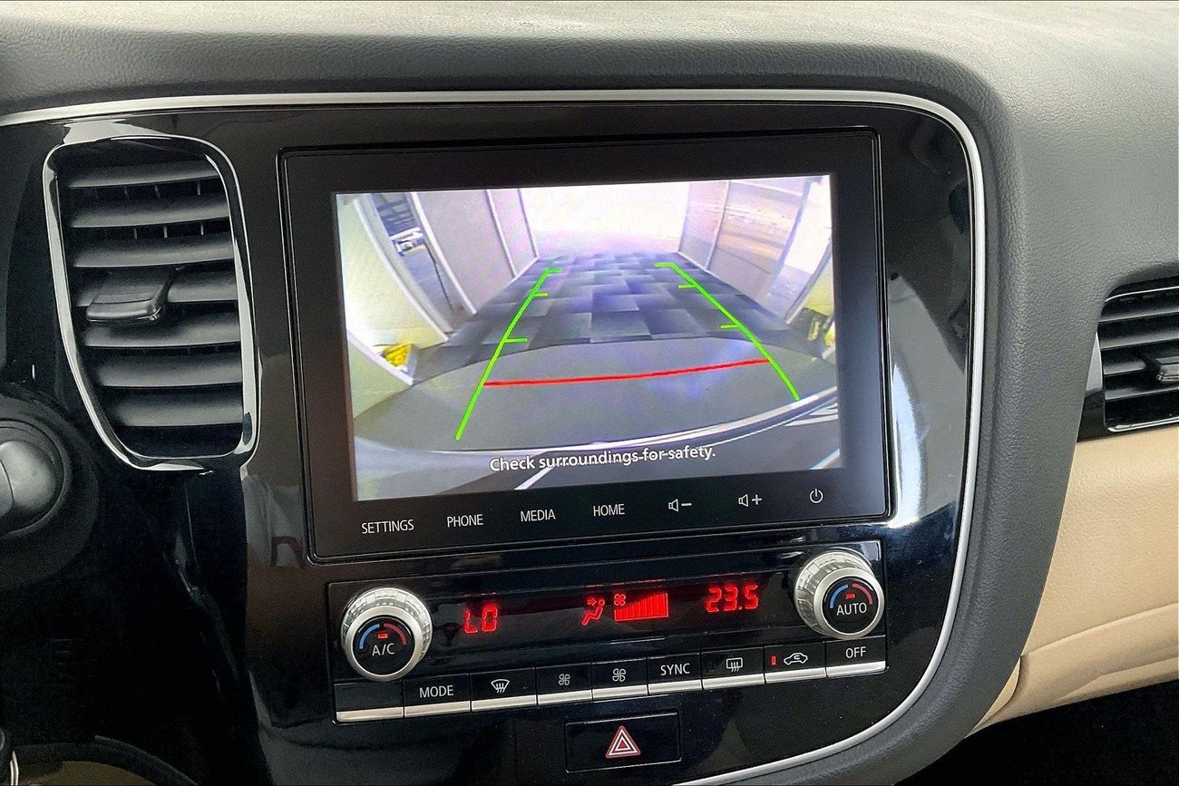 Mitsubishi Outlander GLX Midline