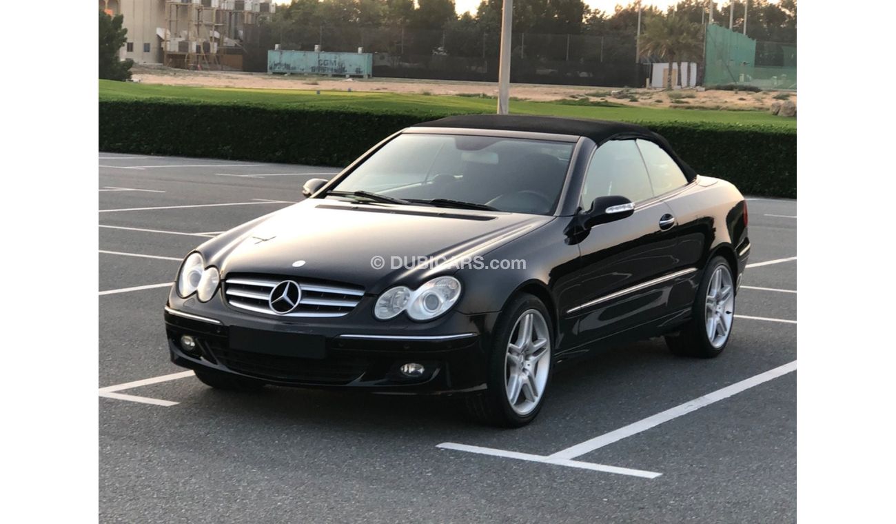 مرسيدس بنز CLK 200 موديل 2009 خليجي  حاله ممتازه جدا من الداخل والخارج مالك واحد من الوكاله