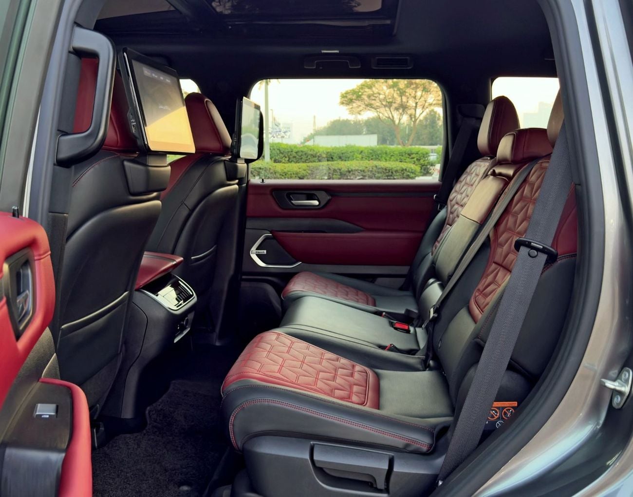 Nissan Patrol SE PLATINUM CITY